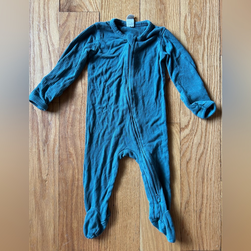 Kate Quinn Ribbed Modal Footie in Deep Teal